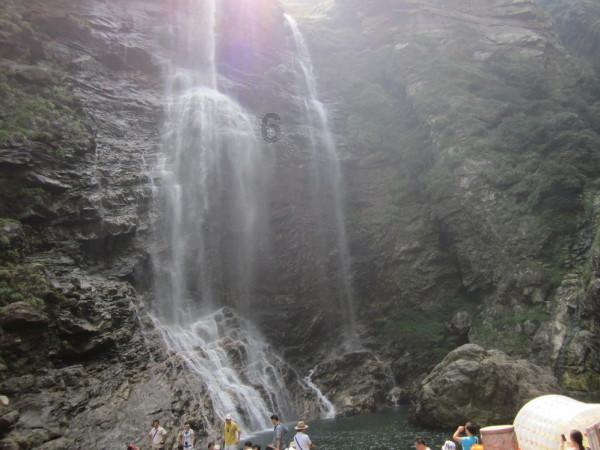 字节跳动成立抖音集团，对该企业将产生哪些影响？游戏画面